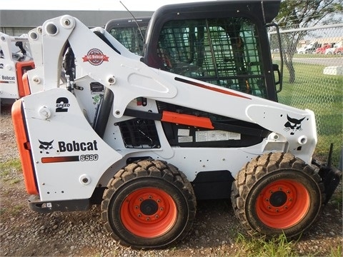 Minicargadores Bobcat S590