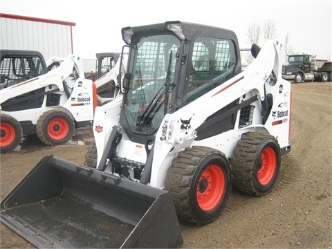 Minicargadores Bobcat S590