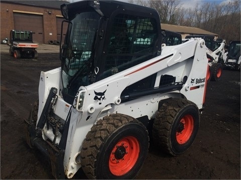 Minicargadores Bobcat S630