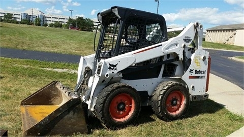 Minicargadores Bobcat S590