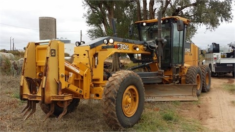 Motor Graders Deere 670G