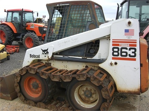 Minicargadores Bobcat 863G