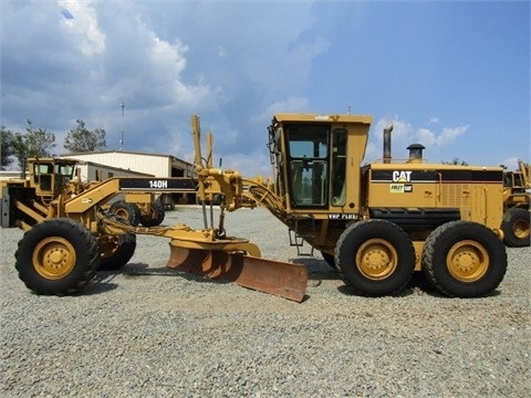 Motoconformadoras Caterpillar 140H seminueva en perfecto estado Ref.: 1441063396156672 No. 2