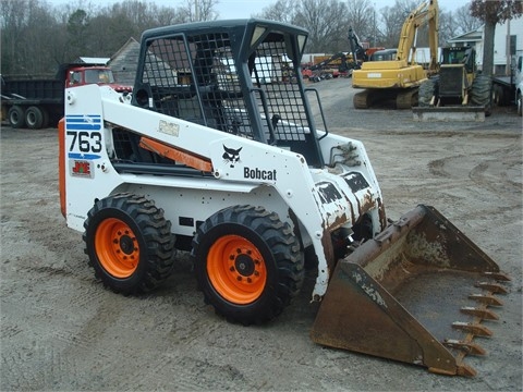 Minicargadores Bobcat 763