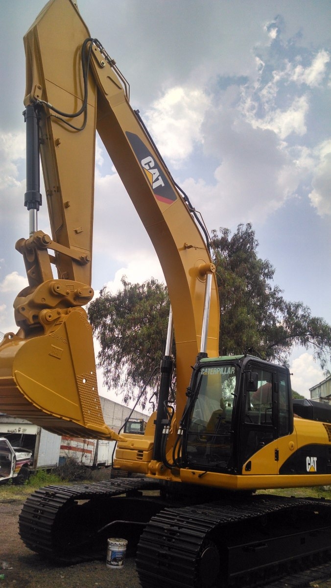 Excavadoras Hidraulicas Caterpillar 330DL de medio uso en venta Ref.: 1441143642711546 No. 3