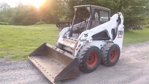 Minicargadores Bobcat S185