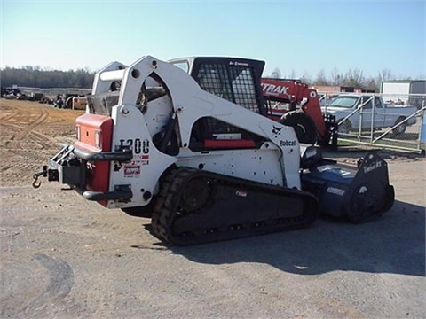 Minicargadores Bobcat T300