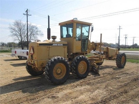 Motoconformadoras Deere 570B