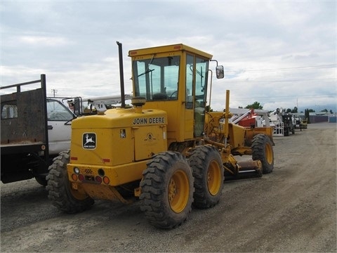 Motoconformadoras Deere 570B seminueva en venta Ref.: 1441758831226652 No. 2