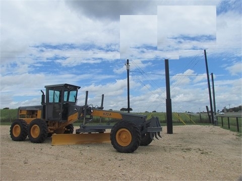 Motoconformadoras Deere 670