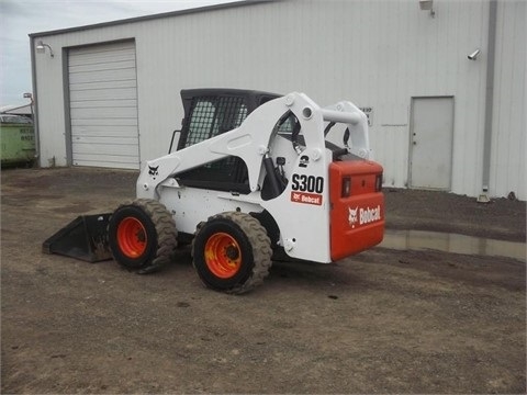 Minicargadores Bobcat S300 importada en buenas condiciones Ref.: 1441842993018025 No. 2