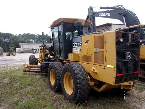 Motoconformadoras Deere 672D