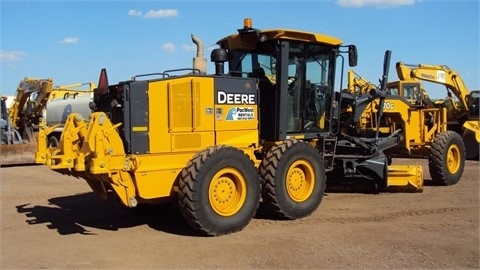 Motoconformadoras Deere 770G