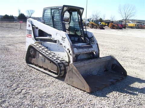 Minicargadores Bobcat T180