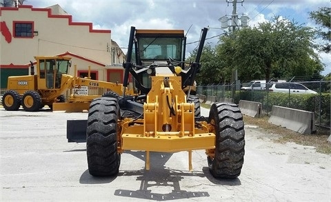 Motoconformadoras Deere 772BH