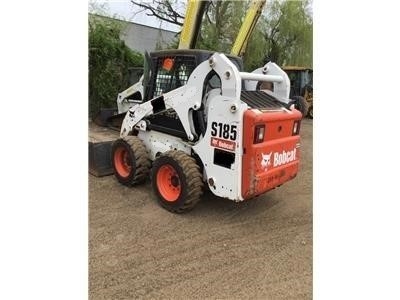 Minicargadores Bobcat S185