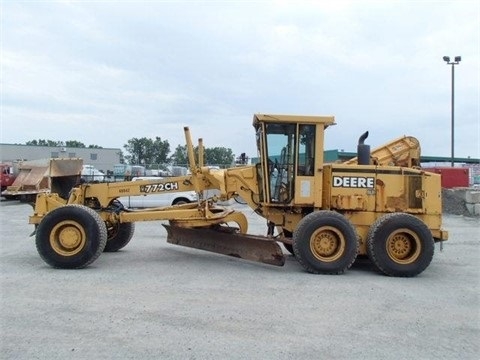 Motoconformadoras Deere 772CH