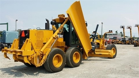 Motoconformadoras Deere 772CH