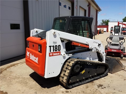 Minicargadores Bobcat T180 seminueva en venta Ref.: 1442959836383926 No. 2