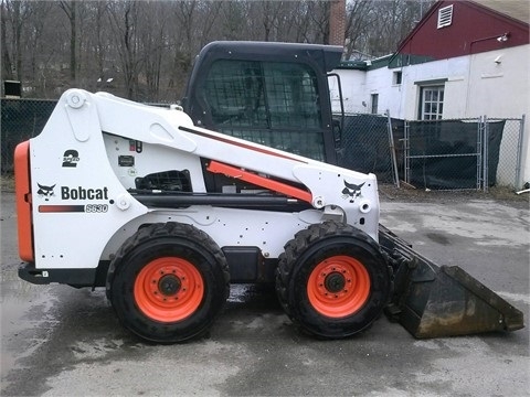 Minicargadores Bobcat S630