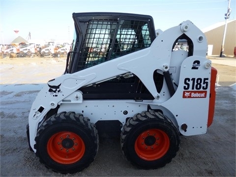 Minicargadores Bobcat S185