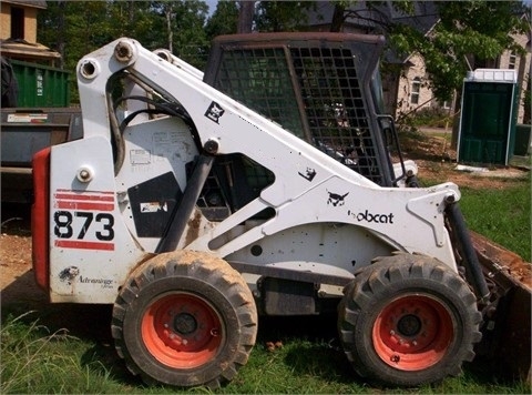 Minicargadores Bobcat 873