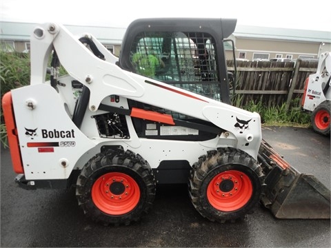 Minicargadores Bobcat S570