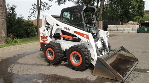 Minicargadores Bobcat S650