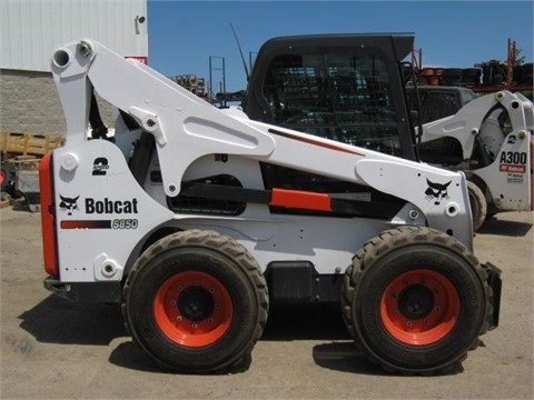 Minicargadores Bobcat S850