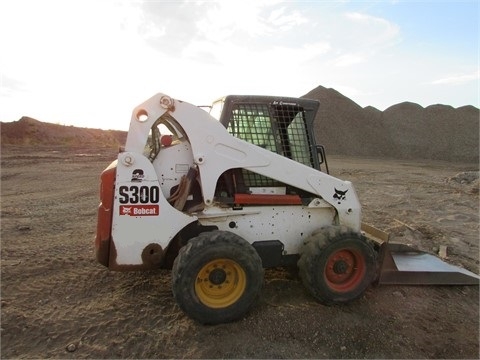 Minicargadores Bobcat S300