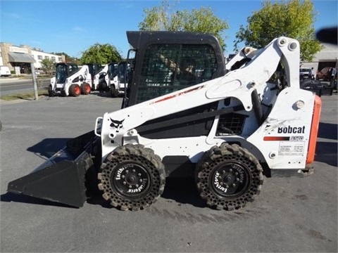 Minicargadores Bobcat S570