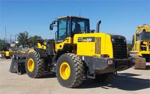 Cargadoras Sobre Ruedas Komatsu WA320 en buenas condiciones Ref.: 1444437746059184 No. 3