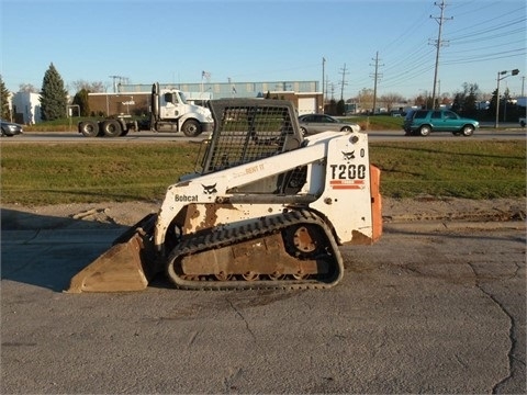 Minicargadores Bobcat T200