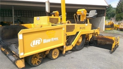 Pavers Blaw-knox PF3172