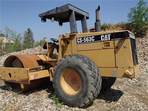 Compactadora Vibratoria Caterpillar CS-563C