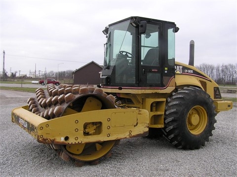 Compactadoras Suelos Y Rellenos Caterpillar CP-563