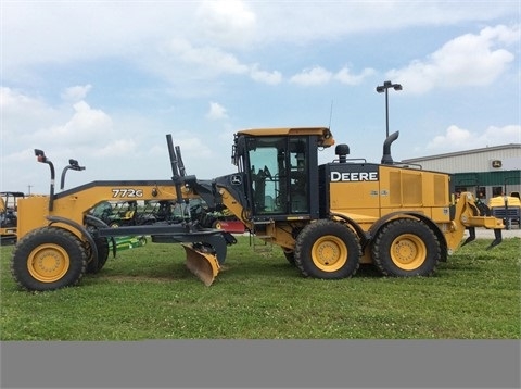 Motoconformadoras Deere 772G