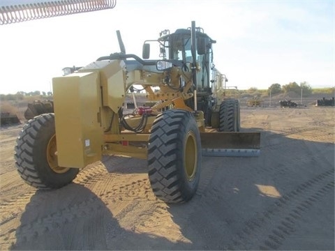 Motoconformadoras Caterpillar 12M de medio uso en venta Ref.: 1452795119494116 No. 4