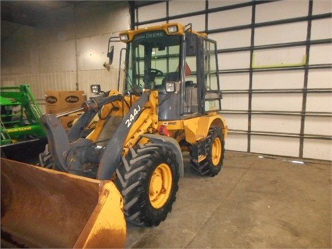 Cargadoras Sobre Ruedas Deere 244J