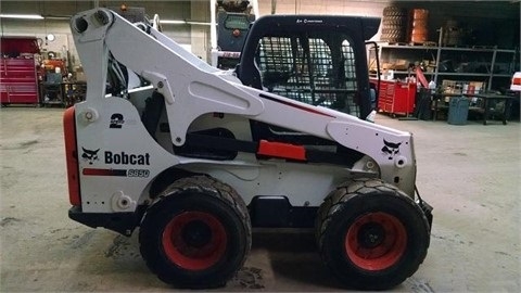 Minicargadores Bobcat S850