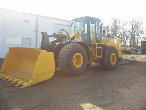 Cargadoras Sobre Ruedas Deere 744K