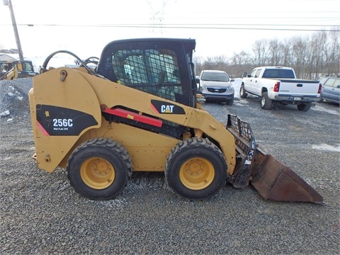 Minicargadores Caterpillar 256C