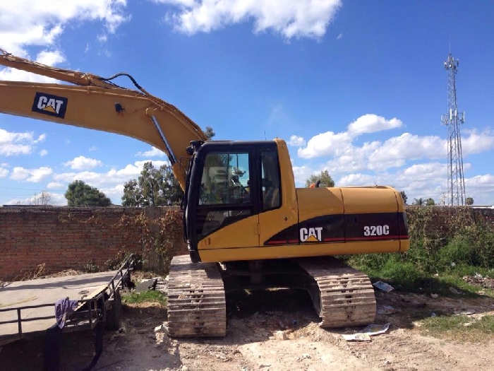 Excavadora Sobre Ruedas Caterpillar 320CL