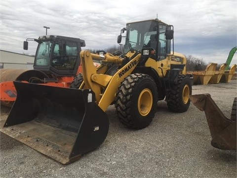 Cargadoras Sobre Ruedas Komatsu WA270