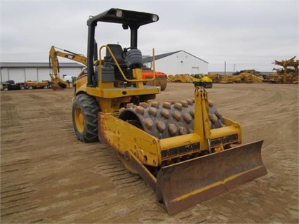 Compactadora Vibratoria Caterpillar CP-433E