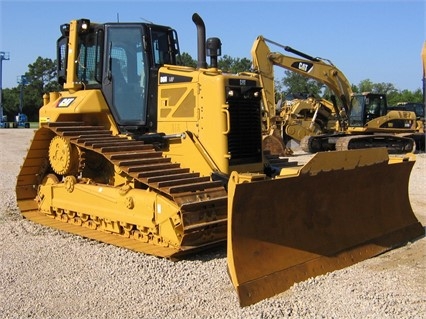 Tractores Sobre Orugas Caterpillar D6N en venta Ref.: 1459210825162783 No. 2