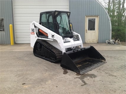 Minicargadores Bobcat T140 de segunda mano Ref.: 1459215729554845 No. 2