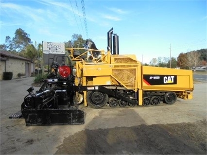 Pavimentadoras Caterpillar AP-1055D