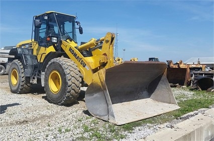 Cargadoras Sobre Ruedas Komatsu WA320