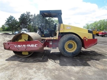 Compactadora Vibratoria Dynapac CA362D